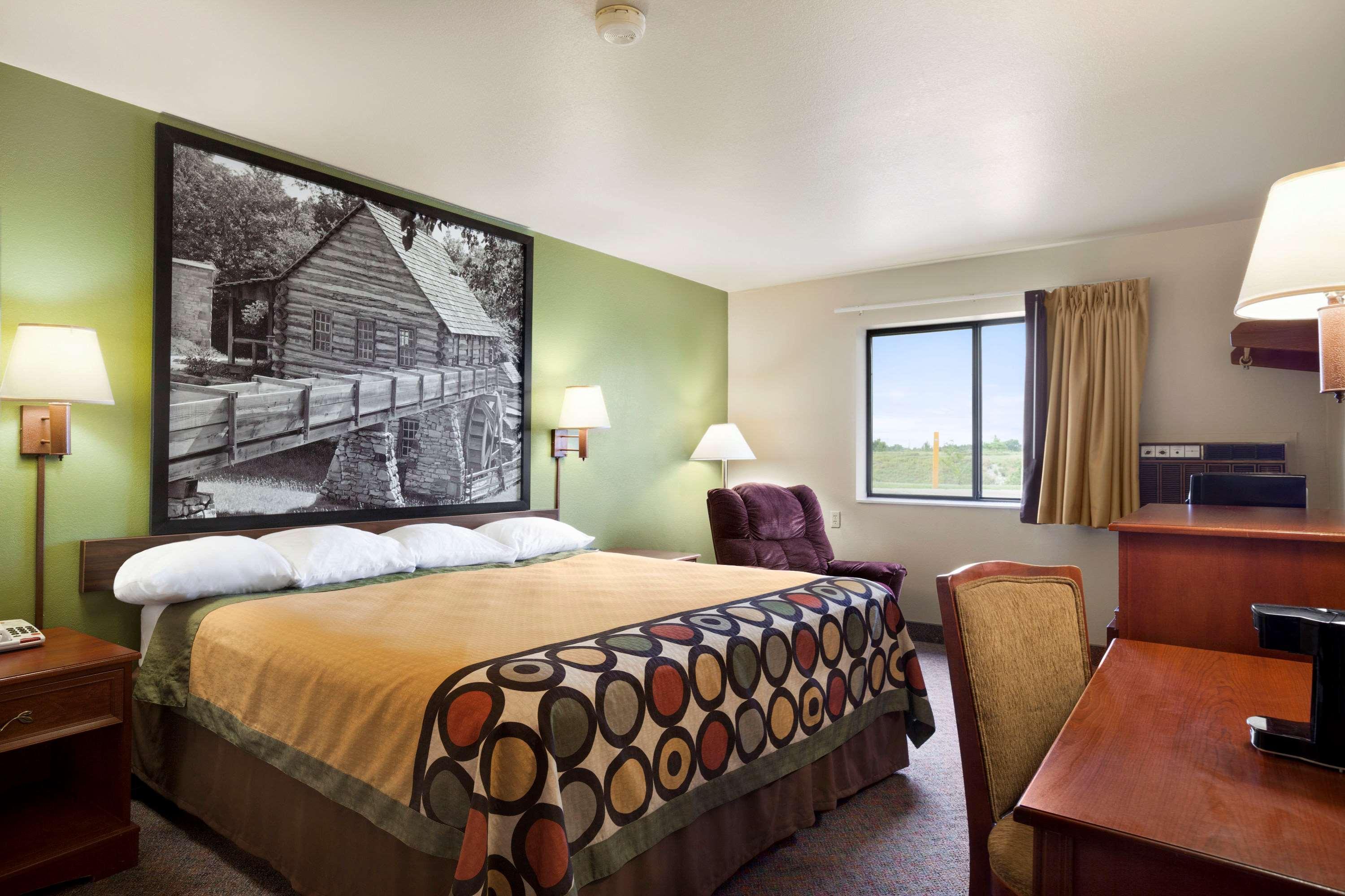 Super 8 By Wyndham Macon Motel Luaran gambar