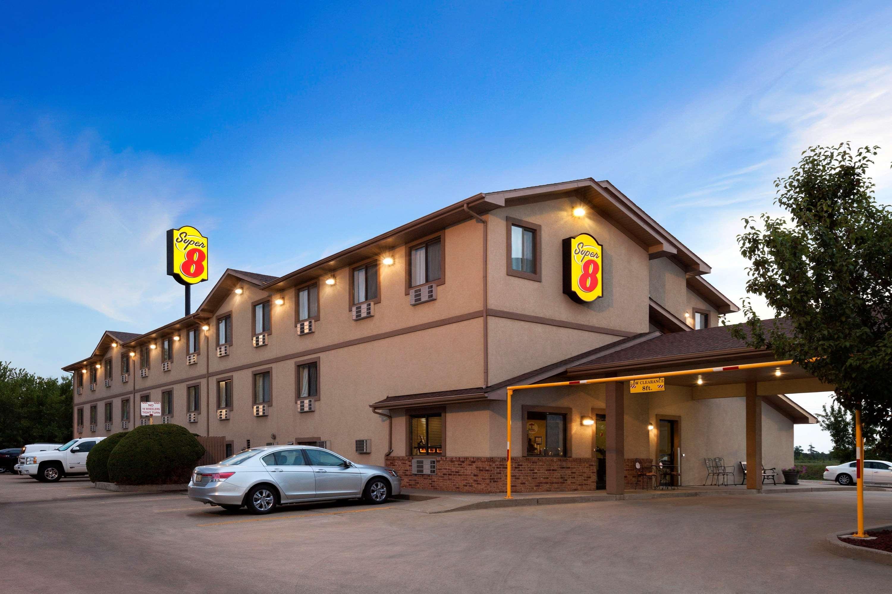 Super 8 By Wyndham Macon Motel Luaran gambar